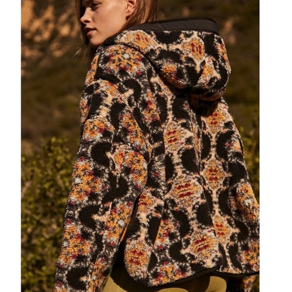 Free People Movement Elevation Jacquard Reversible Fleece Jacket Black Gold Blue - Picture 3 of 10